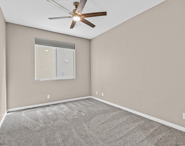 6249 Echo Mountain Street - Photo Thumbnail 20