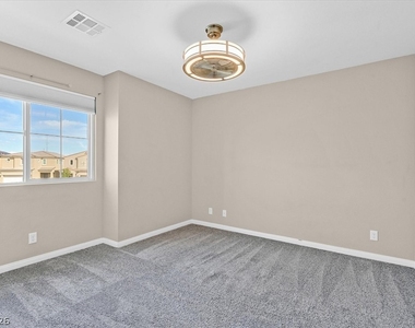 6249 Echo Mountain Street - Photo Thumbnail 17