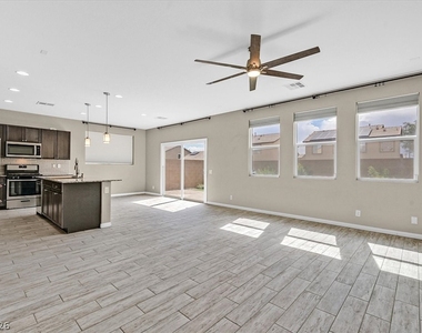 6249 Echo Mountain Street - Photo Thumbnail 5