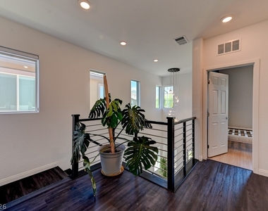12393 Ferry Glide Avenue - Photo Thumbnail 26