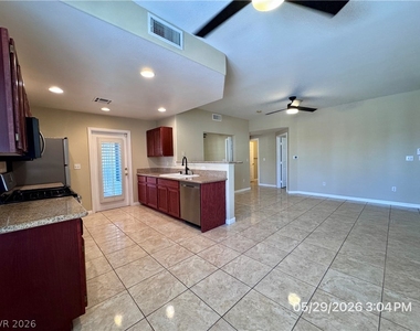1511 Cardinal Peak Lane - Photo Thumbnail 6