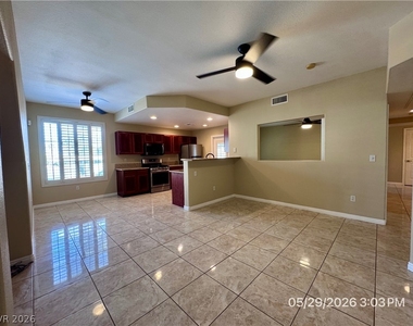 1511 Cardinal Peak Lane - Photo Thumbnail 2