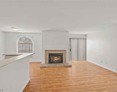 2972 Juniper Hills Boulevard - Photo Thumbnail 8