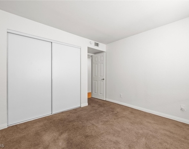 2972 Juniper Hills Boulevard - Photo Thumbnail 13