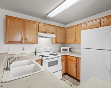 2972 Juniper Hills Boulevard - Photo Thumbnail 5