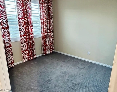 5707 Garriga Drive - Photo Thumbnail 28