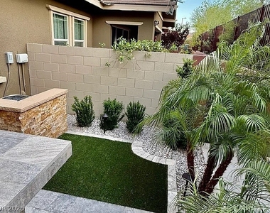 5707 Garriga Drive - Photo Thumbnail 20