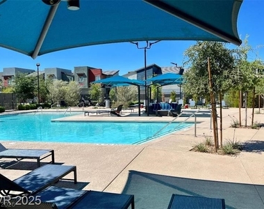 3220 Bertonico Avenue - Photo Thumbnail 30