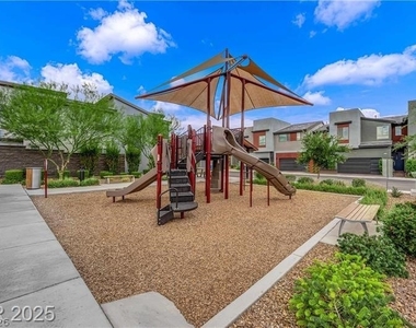 3220 Bertonico Avenue - Photo Thumbnail 29