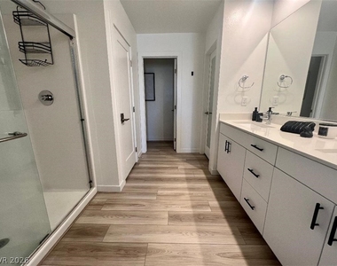 3220 Bertonico Avenue - Photo Thumbnail 10