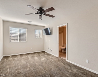 1525 Spiced Wine Avenue - Photo Thumbnail 20