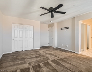 1525 Spiced Wine Avenue - Photo Thumbnail 16