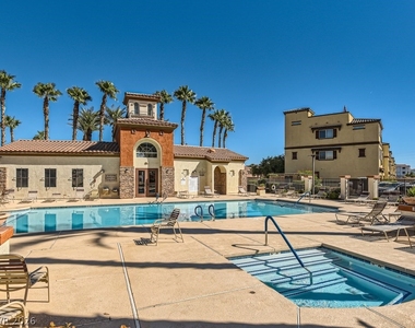 1525 Spiced Wine Avenue - Photo Thumbnail 31