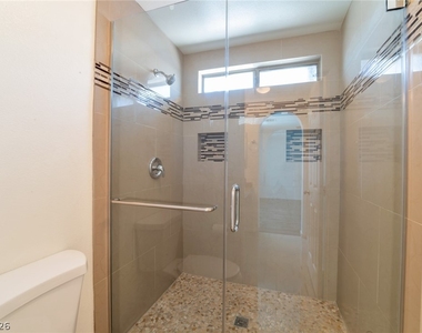 9632 Gatesville Avenue - Photo Thumbnail 22