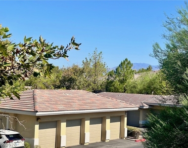 912 Duckhorn Court - Photo Thumbnail 3