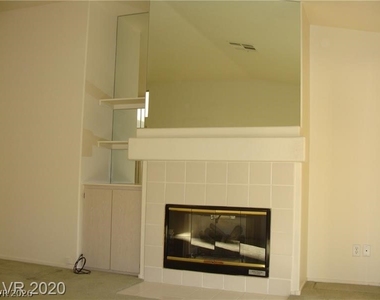 4845 Octavia Way - Photo Thumbnail 3
