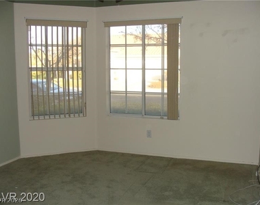 4845 Octavia Way - Photo Thumbnail 7