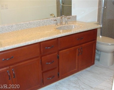 4845 Octavia Way - Photo Thumbnail 8