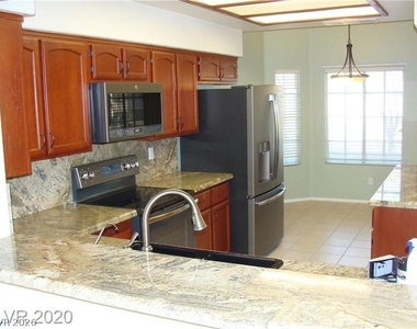4845 Octavia Way - Photo Thumbnail 12