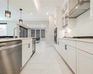 23 Cliffwater Street - Photo Thumbnail 19