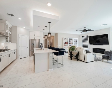 23 Cliffwater Street - Photo Thumbnail 4