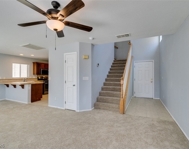 8433 Spencer Canyon Street - Photo Thumbnail 13