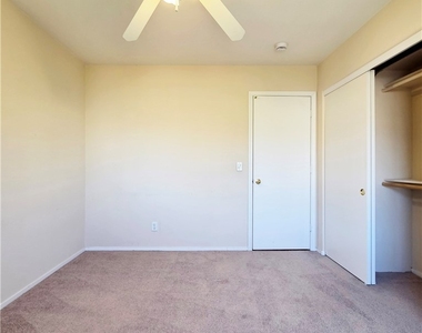 3722 Nestled Oak Avenue - Photo Thumbnail 11