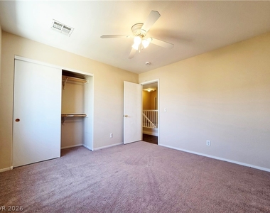 3722 Nestled Oak Avenue - Photo Thumbnail 10