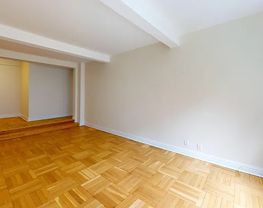 141 East 56th Street - Photo Thumbnail 11