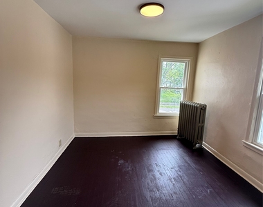 64 Louisa Street - Photo Thumbnail 1