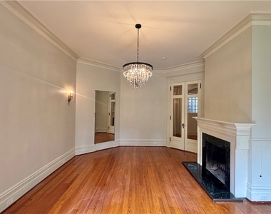 201 Pine Street - Photo Thumbnail 7