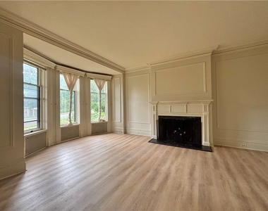 201 Pine Street - Photo Thumbnail 13