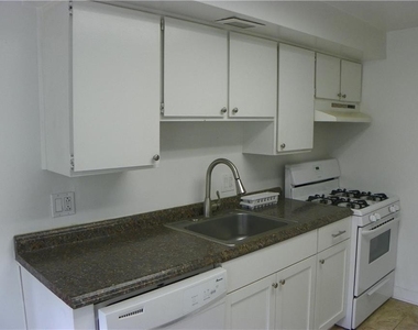 82 Adams Street - Photo Thumbnail 3