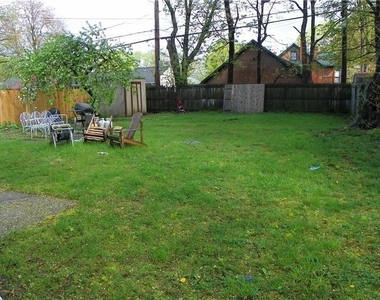 82 Adams Street - Photo Thumbnail 8