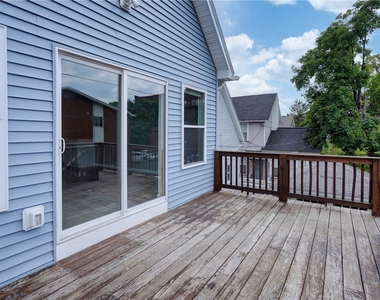 38 Tracy Street - Photo Thumbnail 19