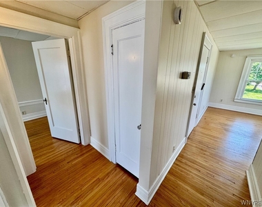 227 Abbott Road - Photo Thumbnail 6