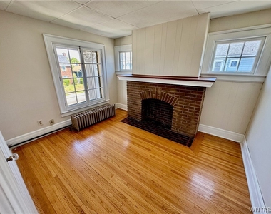 227 Abbott Road - Photo Thumbnail 5