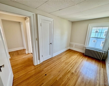 227 Abbott Road - Photo Thumbnail 8