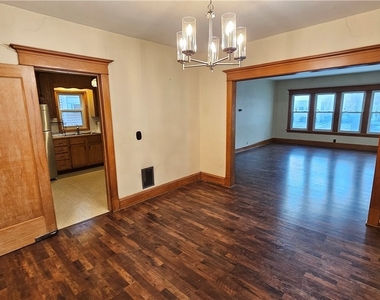 307 Sterling Avenue - Photo Thumbnail 6