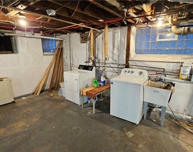 307 Sterling Avenue - Photo Thumbnail 16