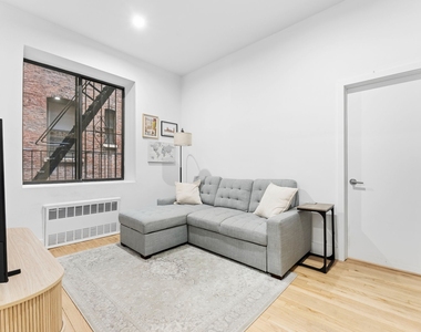 310 West 80th Street - Photo Thumbnail 1
