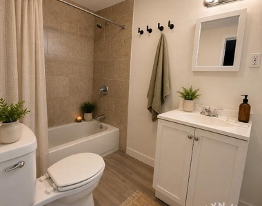 8 Carroll Street - Photo Thumbnail 2
