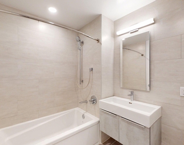 144-74 Northern Boulevard - Photo Thumbnail 2