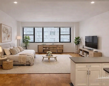 East 46th Street - Photo Thumbnail 1