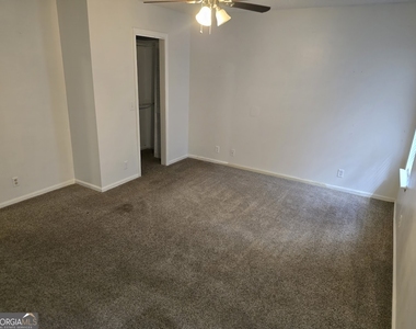 1001 Regal Road - Photo Thumbnail 25