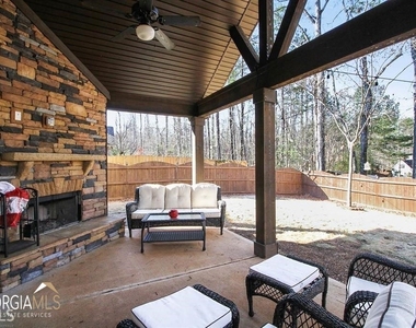 345 Cliffhaven Circle - Photo Thumbnail 17