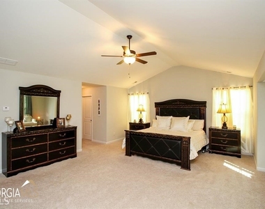 345 Cliffhaven Circle - Photo Thumbnail 12