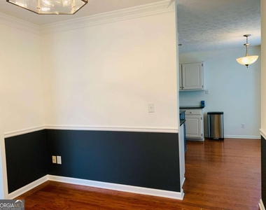 212 Brighton Path - Photo Thumbnail 13