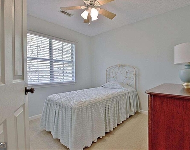 212 Brighton Path - Photo Thumbnail 37