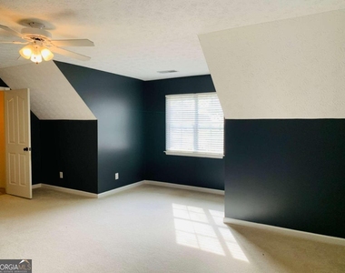 212 Brighton Path - Photo Thumbnail 41